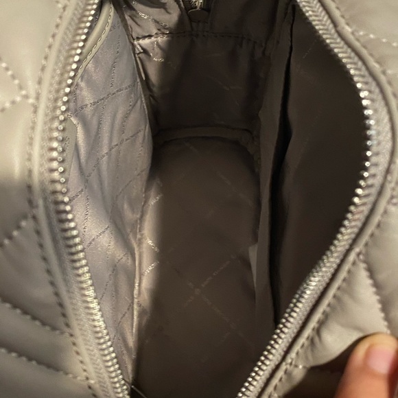 MK BACKPACK ! - Picture 3 of 4